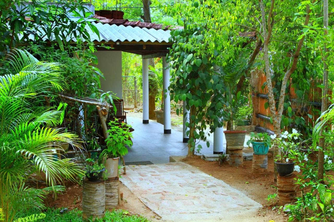 Nature Park Udawalawe Luaran gambar
